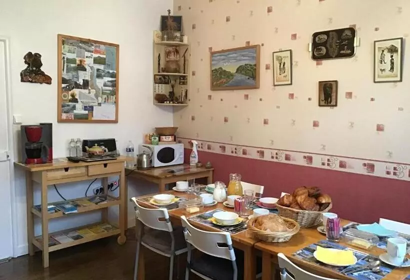 Aamiaismajoitus (B&B) Webb S Of Glomel