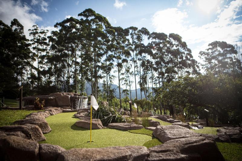 فندق Anew Resort Ingeli Forest Kokstad