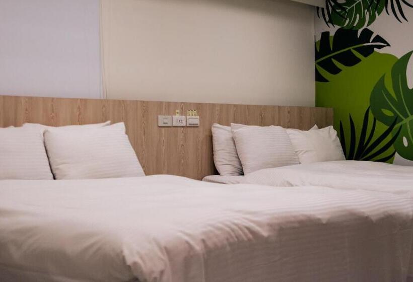 هتل Beethoven Express