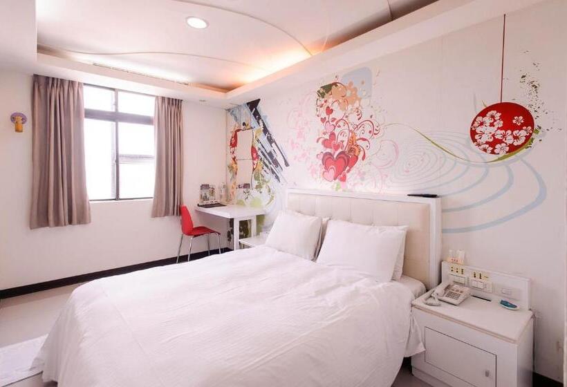 هتل Beethoven Express