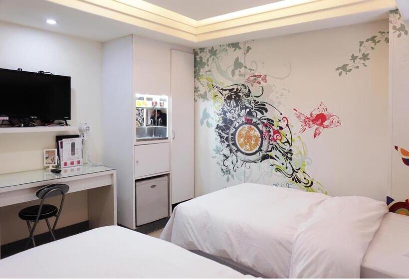 هتل Beethoven Express