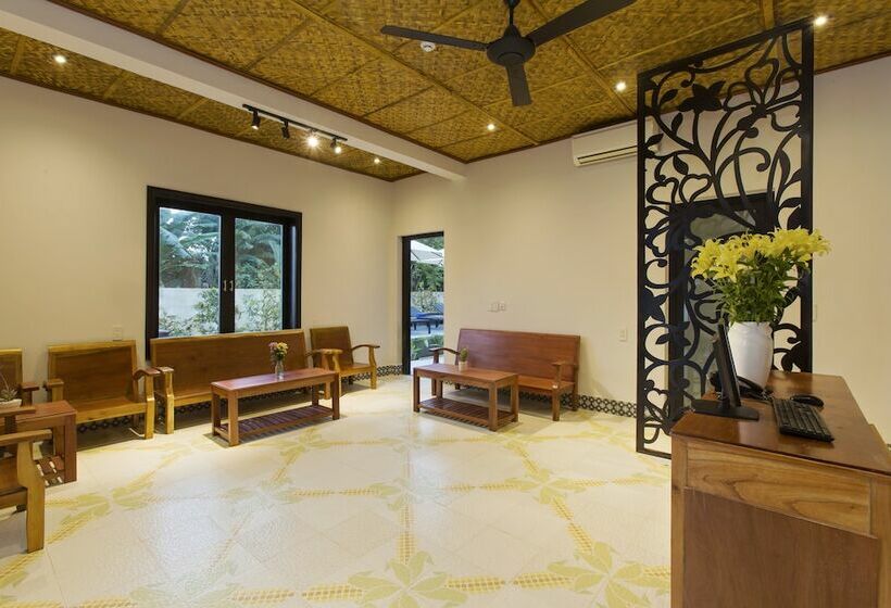 هتل Green Grass Land Villa