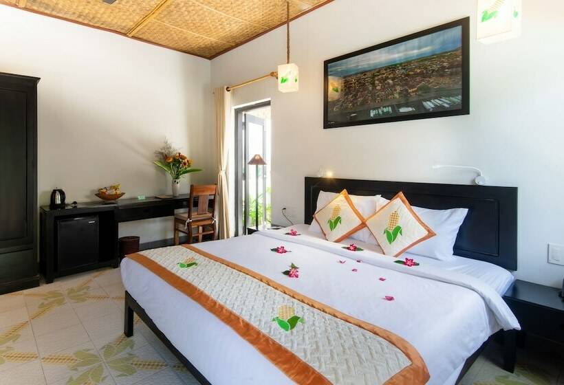 هتل Green Grass Land Villa