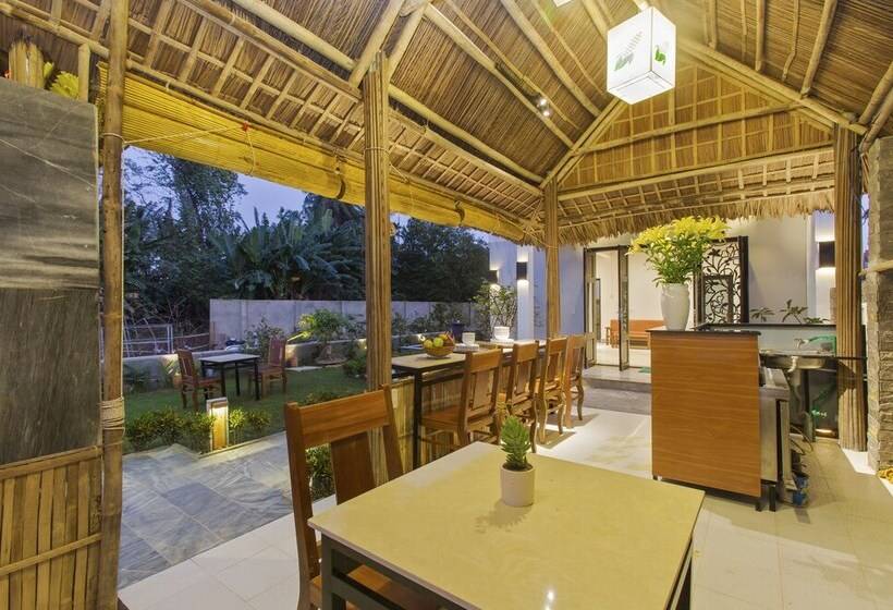 هتل Green Grass Land Villa