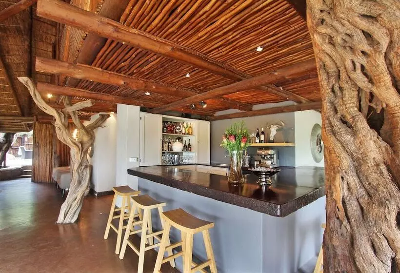 Hotelli Itaga Luxury Private Game Lodge