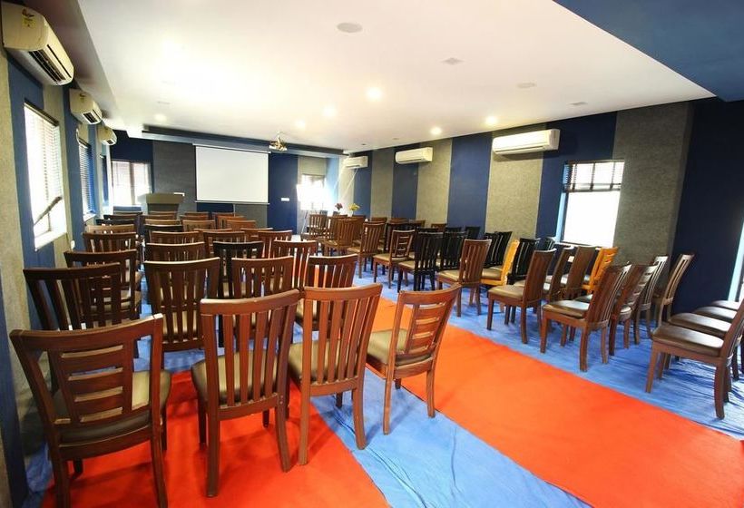 Hotel Oyo Premium Gondal Road Nh27