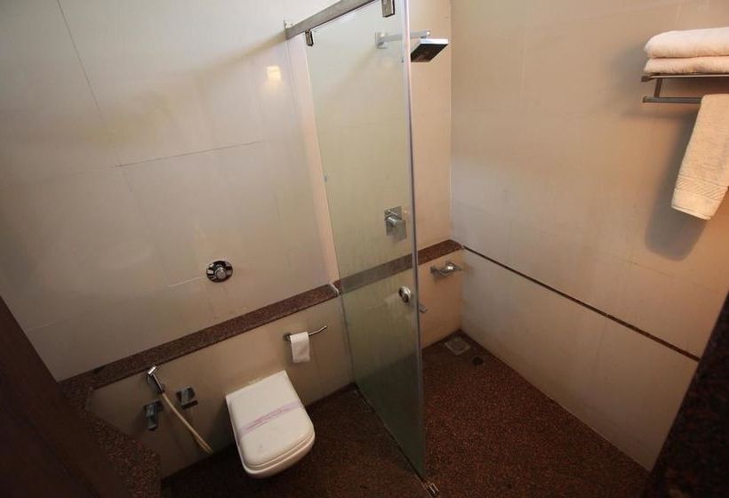 Hotel Oyo Premium Gondal Road Nh27