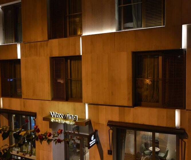 호텔 Waxwing