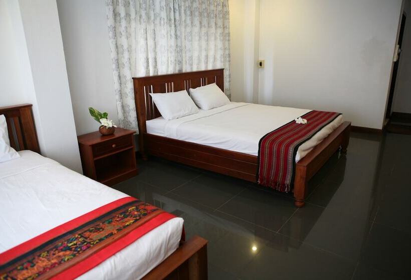 פנסיון Alisa Guesthouse