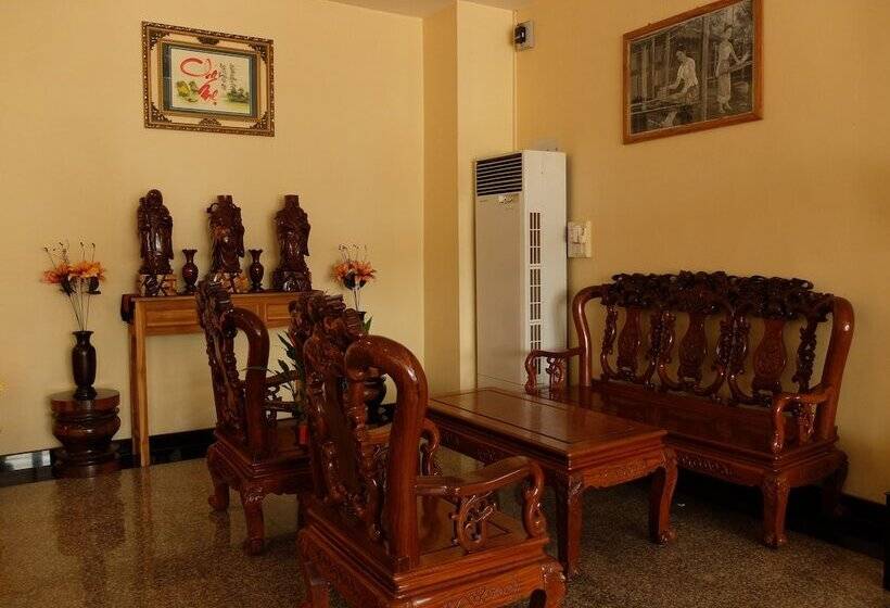 פנסיון Alisa Guesthouse