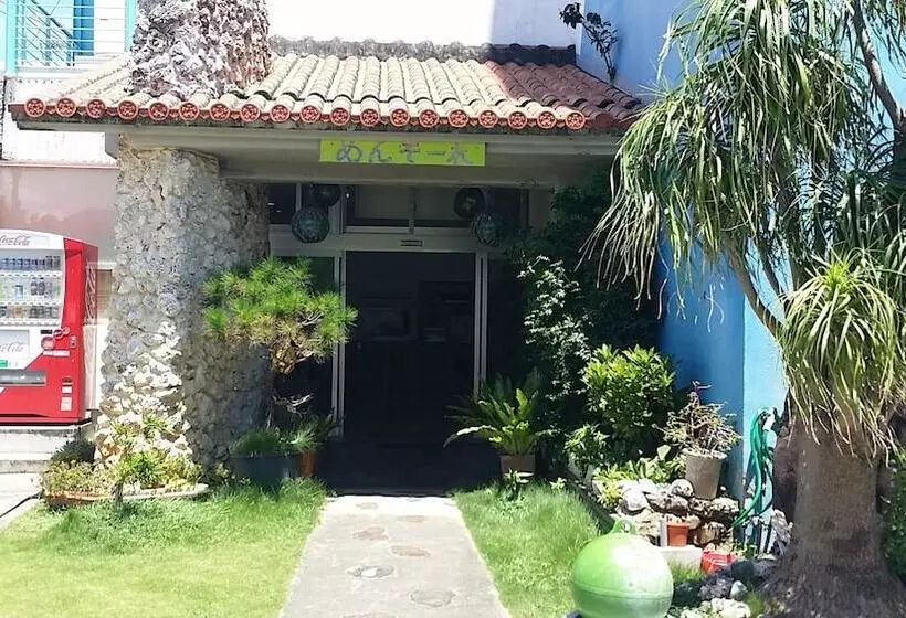 ペンション Minshuku Kumejima Bekkan