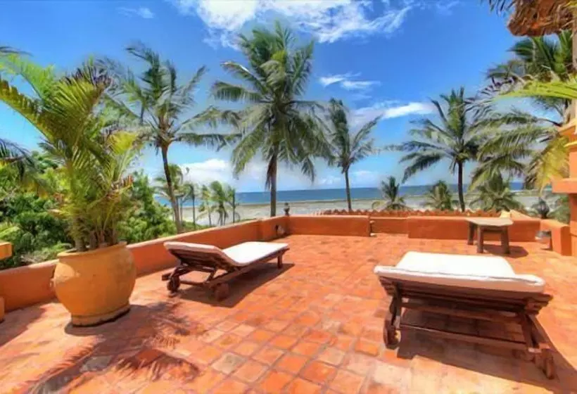 پانسیون Swahili House