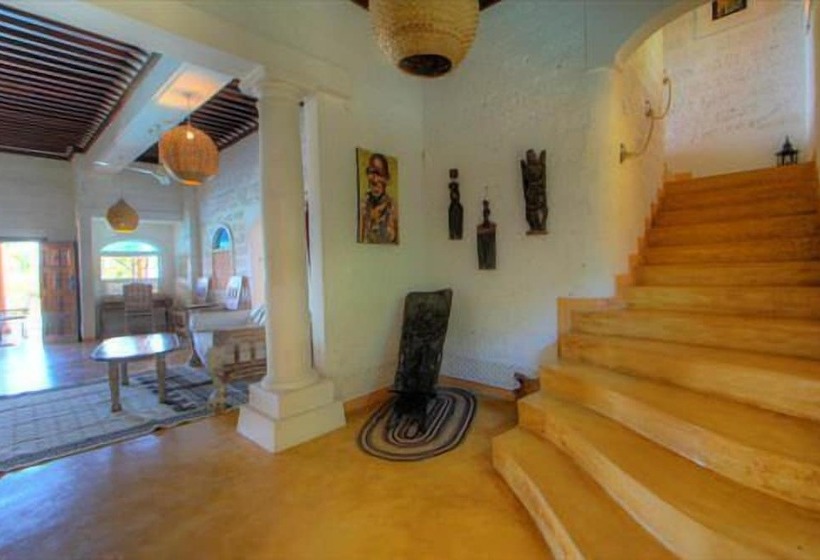 پانسیون Swahili House