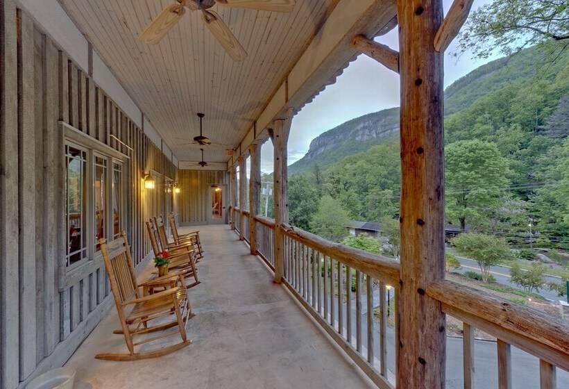 The Esmeralda Inn At Lake Lure