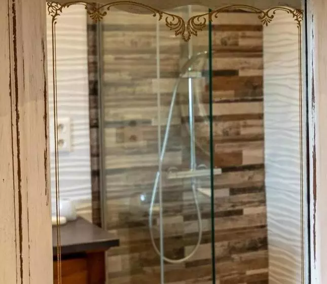 ベッドアンドブレックファースト Chambres D Hotes Ysalice