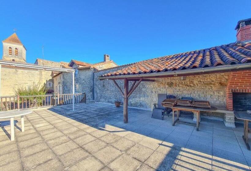 צימר The Wild Geese