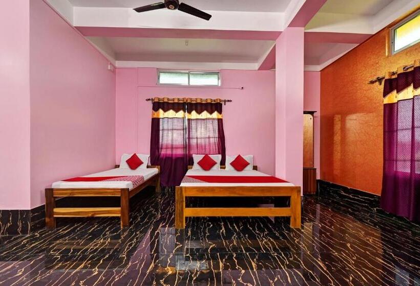Szálloda Oyo Flagship 81402 The Brahmaputra Homestay