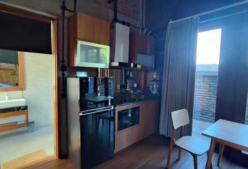 Отель Smaranala