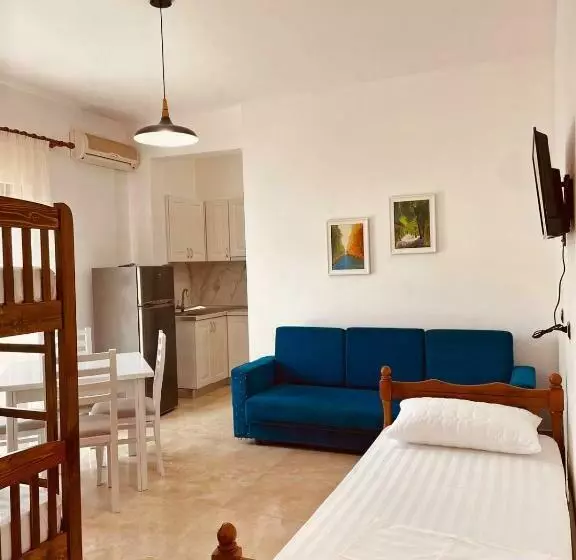 پانسیون Villa Tusha