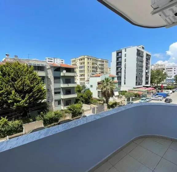 پانسیون Villa Tusha