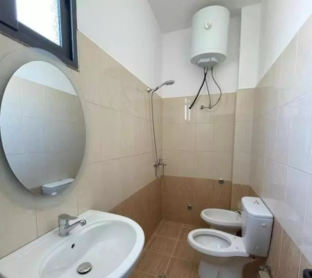 پانسیون Villa Tusha