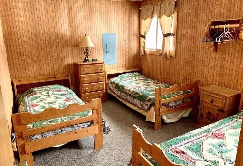 Benzonia Rustic Resort