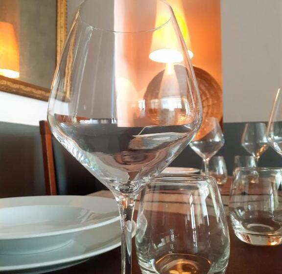 Отель Locanda Ostu Di San Giacu