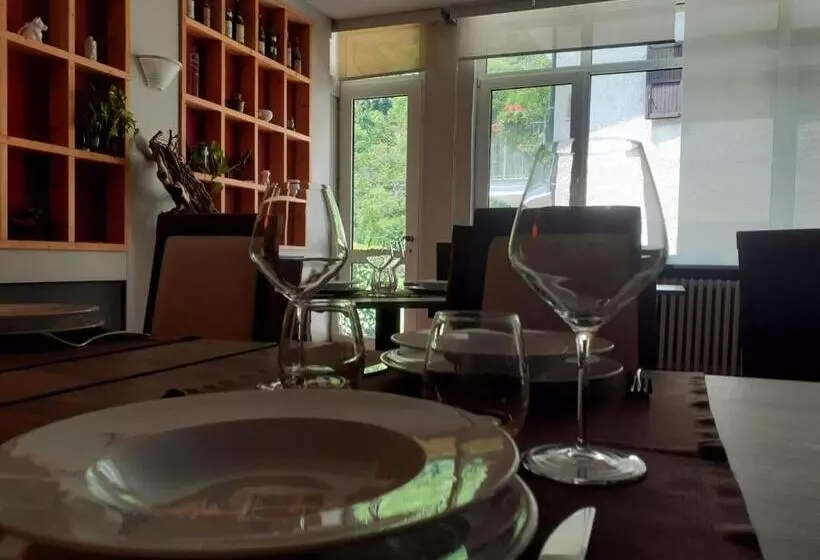 ホテル Locanda Ostu Di San Giacu