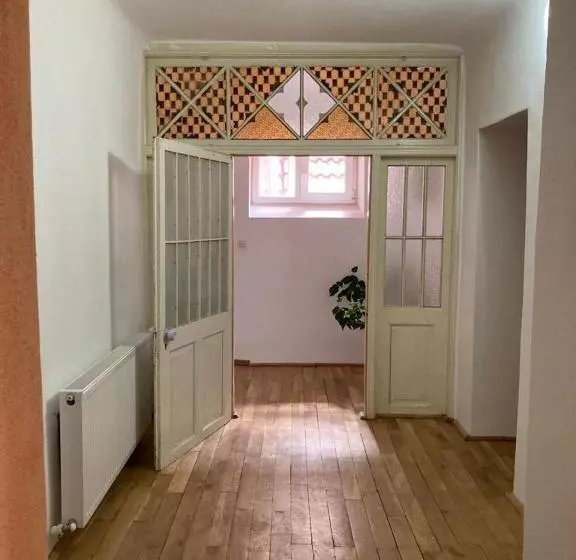 Majatalo , La Maison Concordia