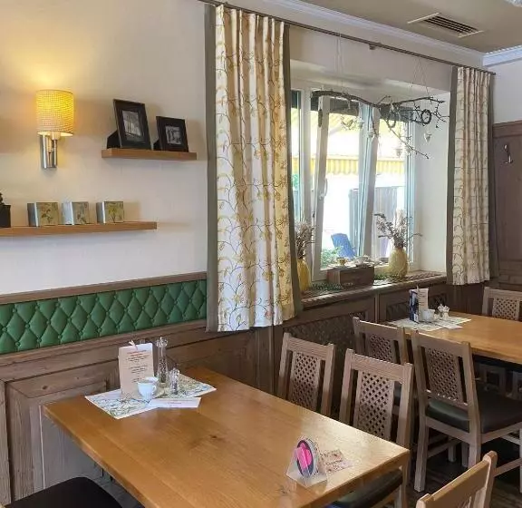 Hospedaria Gasthof Zur Post