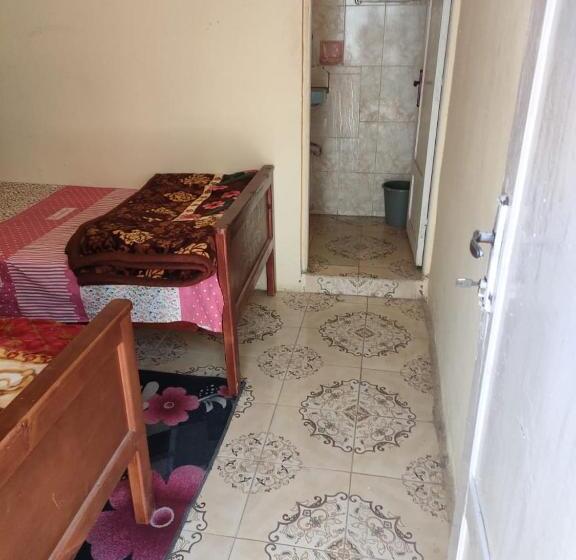 تختخواب و صبحانه Abu Salem Garden كرم ابو سالم