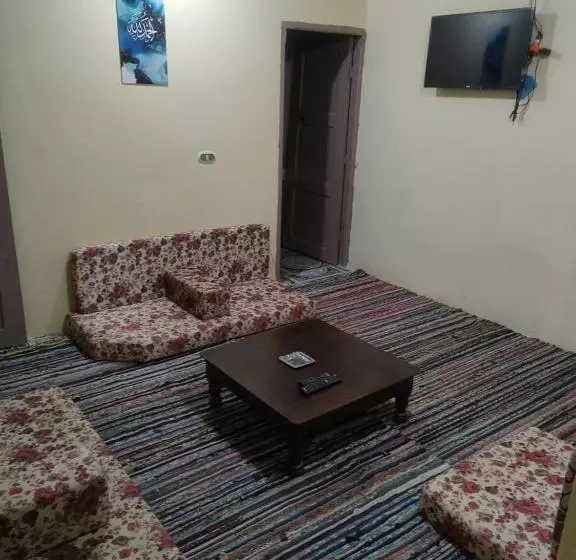 تختخواب و صبحانه Abu Salem Garden  كرم ابو سالم