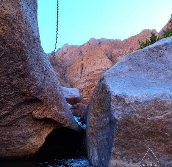 تختخواب و صبحانه Abu Salem Garden كرم ابو سالم