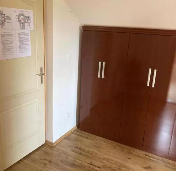 Aamiaismajoitus (B&B) Kancsal Harcsa Panzió és Halászcsárda