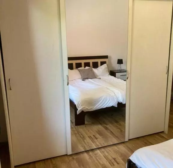 Aamiaismajoitus (B&B) Kancsal Harcsa Panzió és Halászcsárda