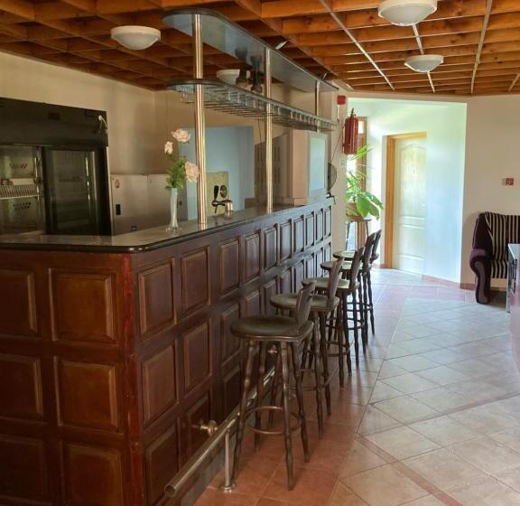 צימר Kancsal Harcsa Panzió és Halászcsárda