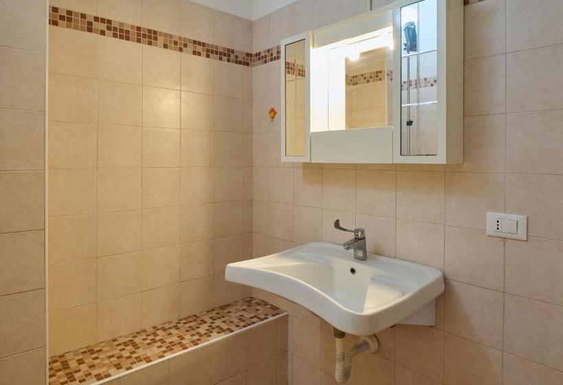 בית מלון כפרי Antichi Palmenti   Alloro