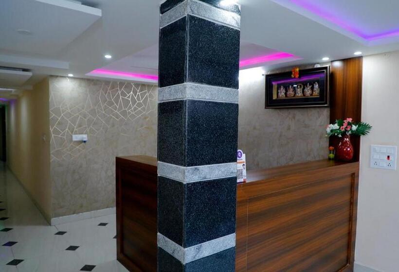 酒店 Cnr Residency, Madanapalle