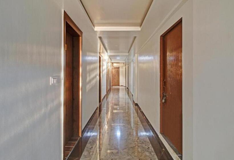 Hotel Collection O Abhishek Executive