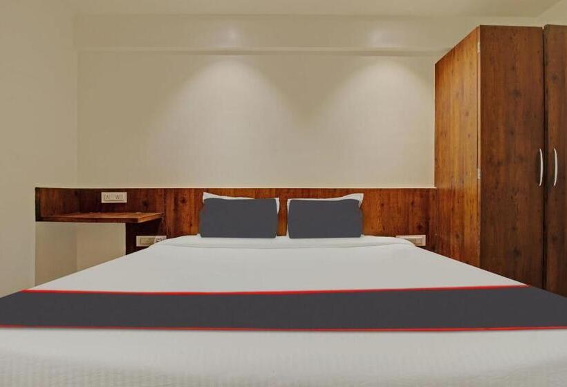 Hotel Collection O Abhishek Executive