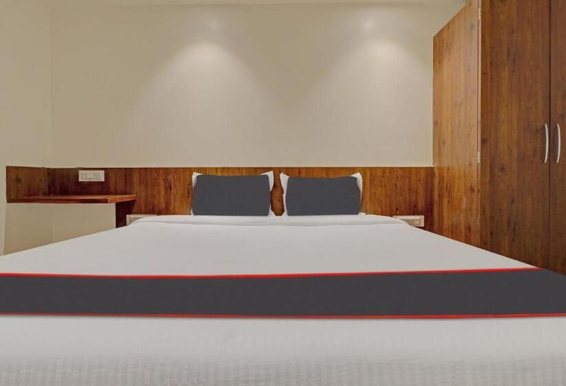 Hotel Collection O Abhishek Executive