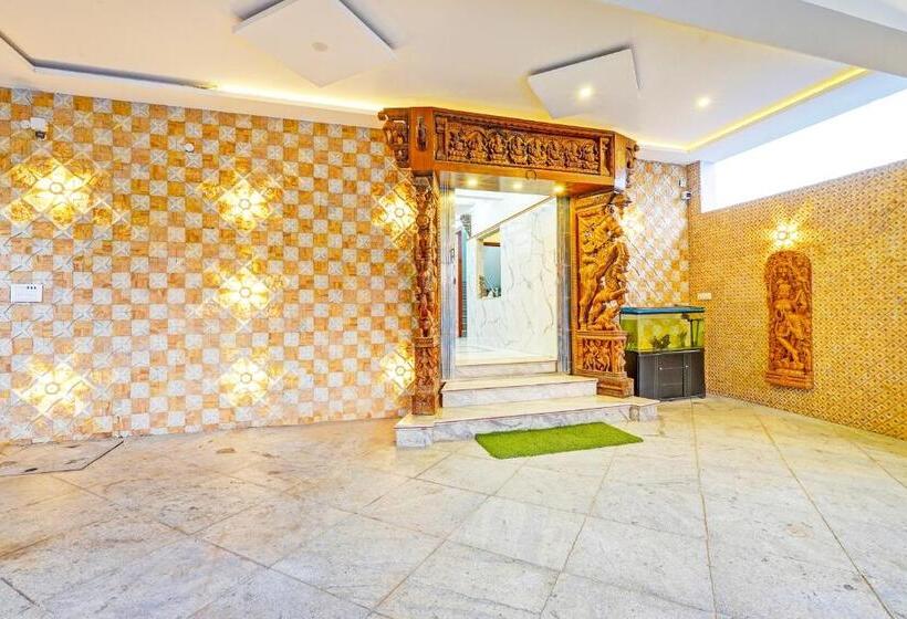 Hotel Collection O Eswar Residency