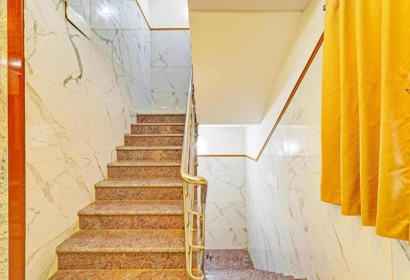 Hotel Collection O Eswar Residency