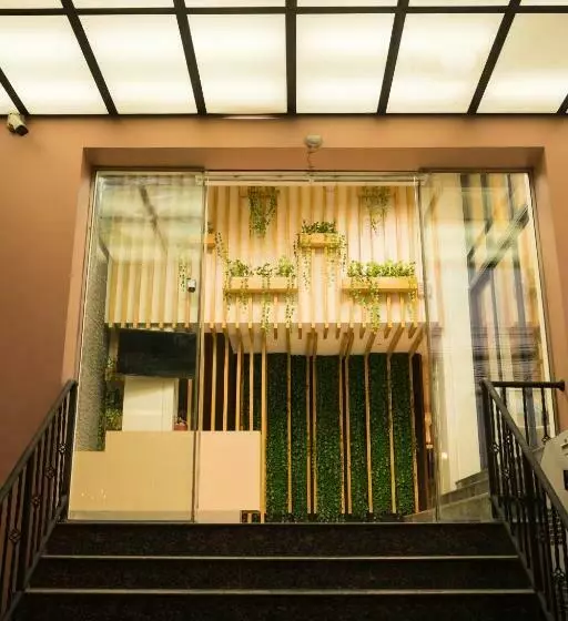 هتل Keio Yangon