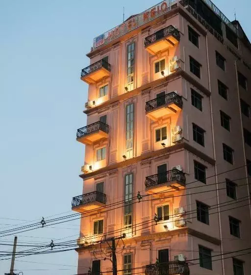 هتل Keio Yangon
