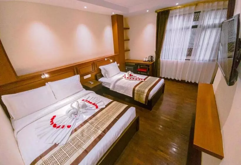 هتل Keio Yangon