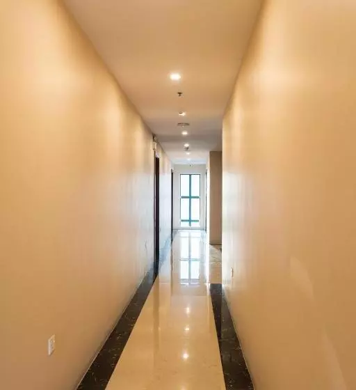 هتل Keio Yangon