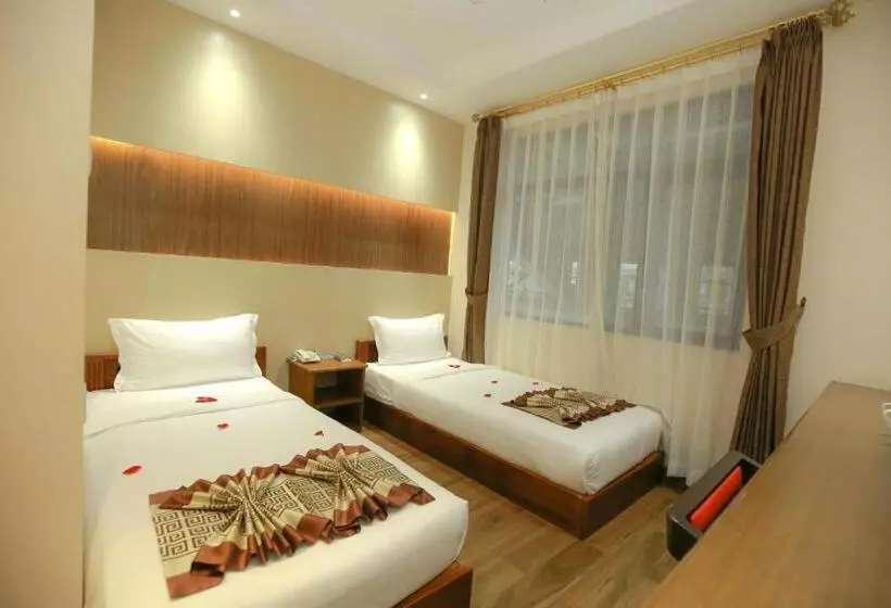 هتل Keio Yangon