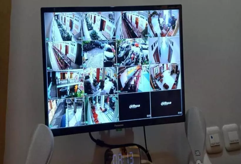 Hotelli Oyo 92628 Raja Alam Homestay