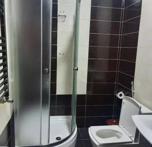 Issam Hotel & Spa Sheki